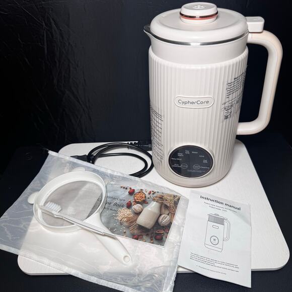 Nut Milk Maker Machine, 40oz  NEW - Picture 1 of 3